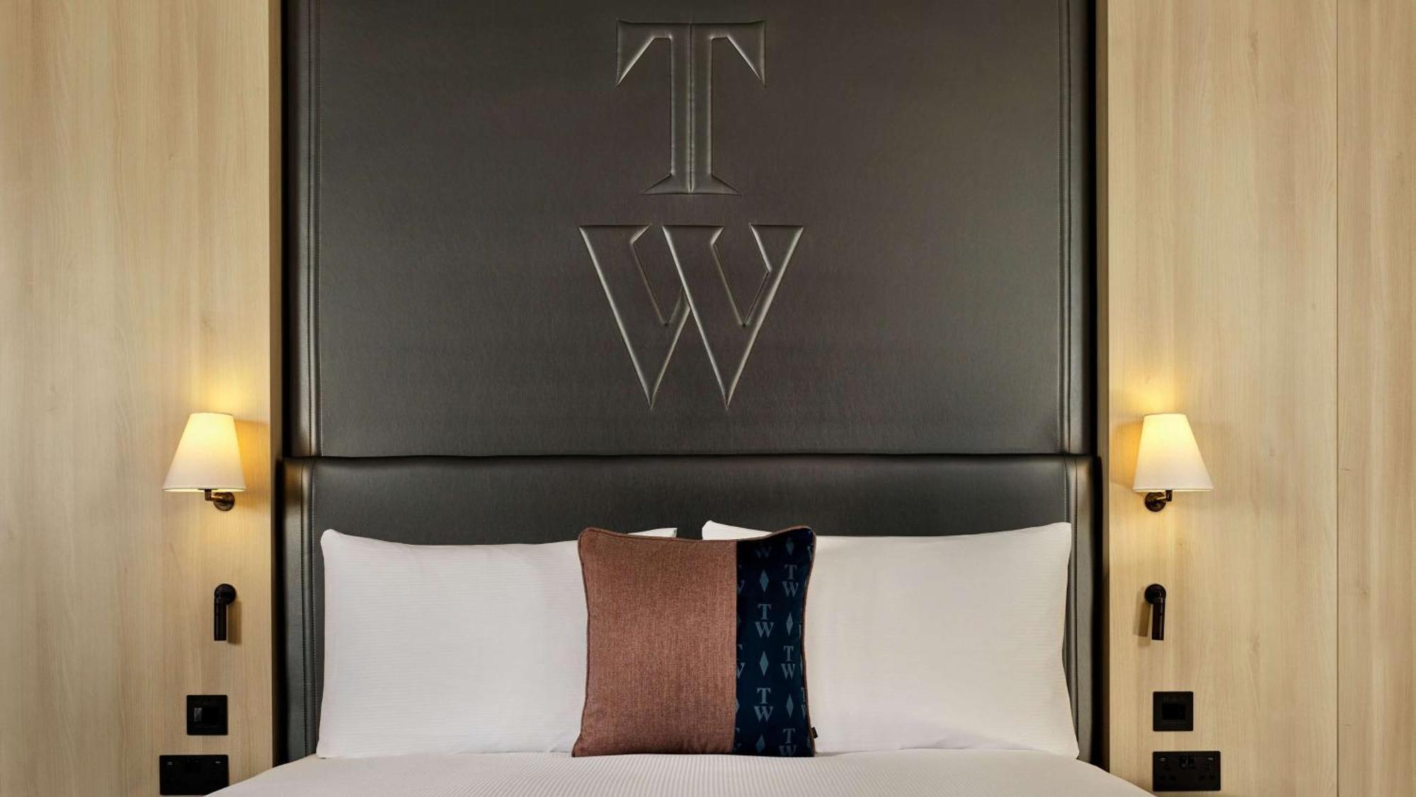 The Westminster London, Curio Collection By Hilton Hotel Екстериор снимка